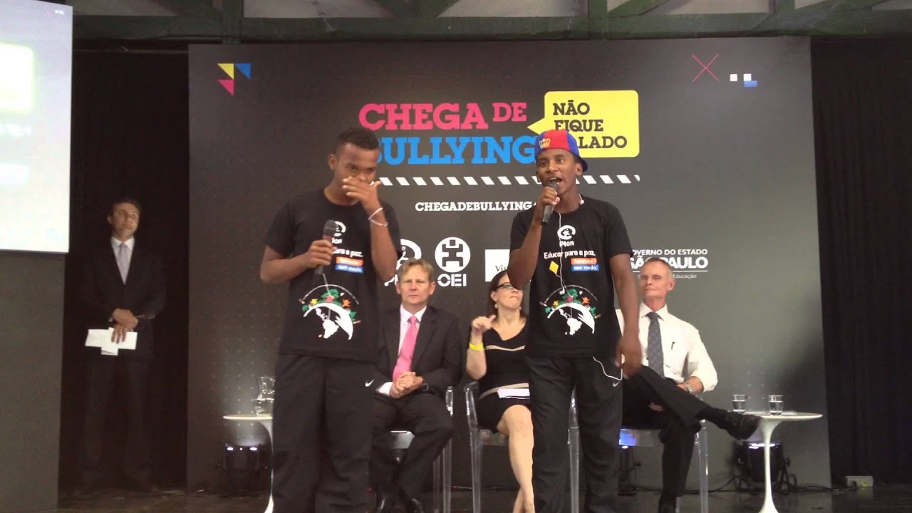 Confira Rap sobre Bullying  no evento Chega de Bullying