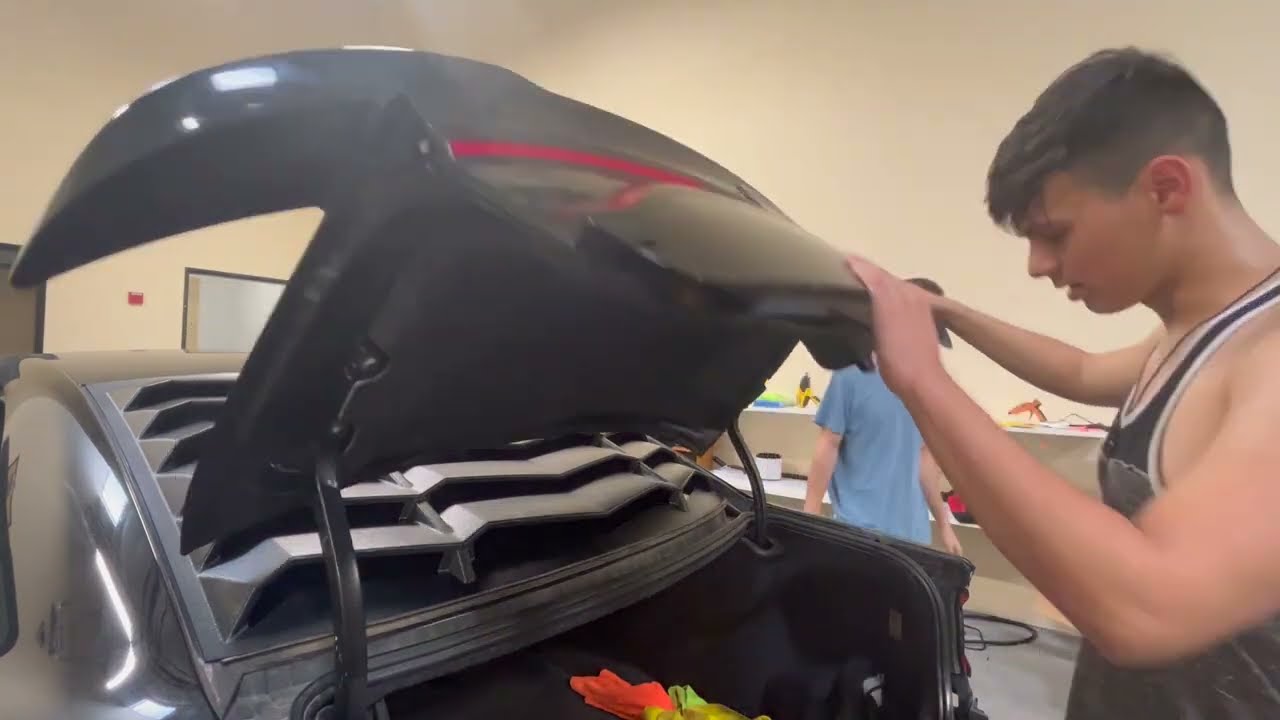 How to Remove the Trunk on a 2015+ Charger