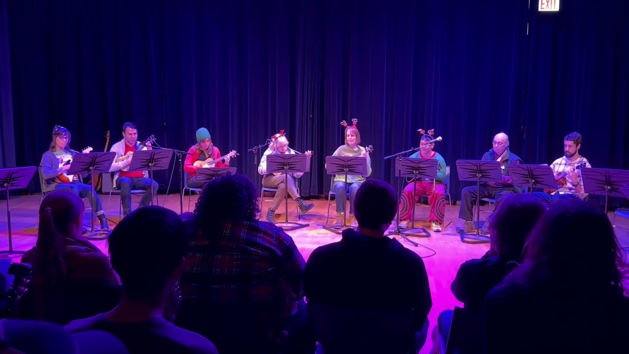 Old Town School of Folk Music Showcase: Ukulele 3 Crazy Mash—Up: Girl and Don’t You Want Me
