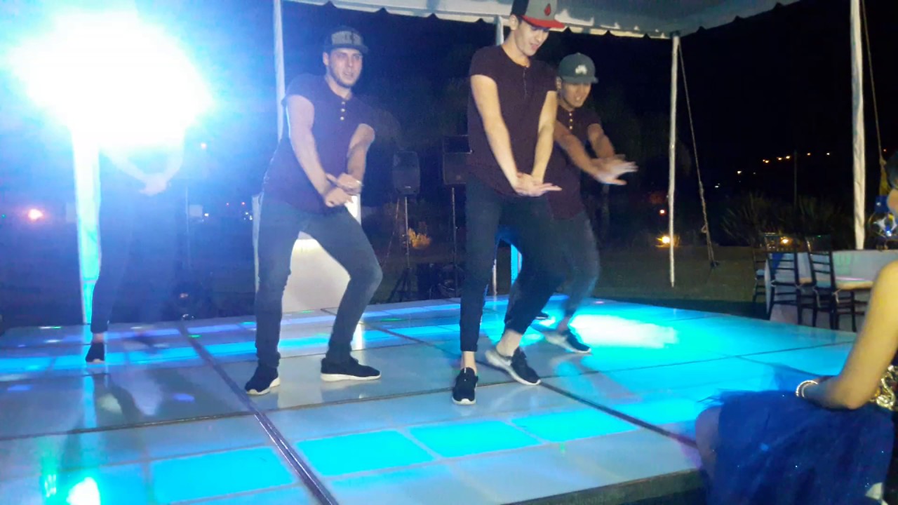 Nuevo baile sorpresa performance NG'15