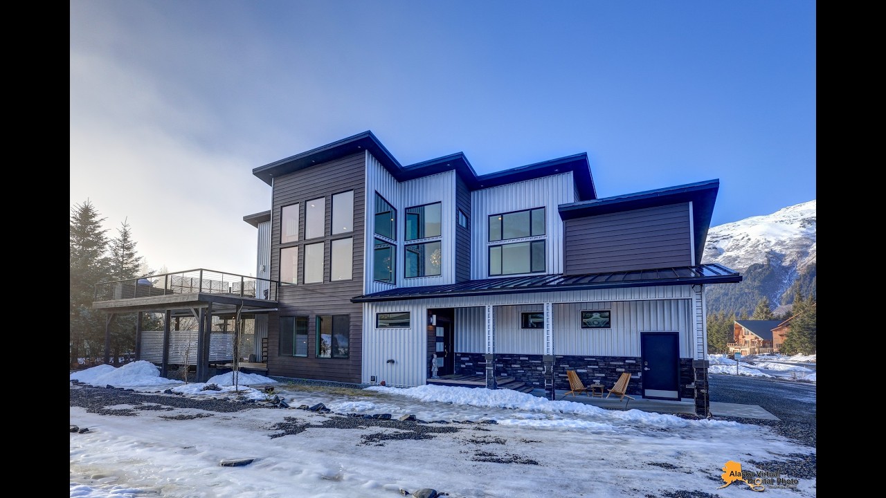 242 Tanner Circle