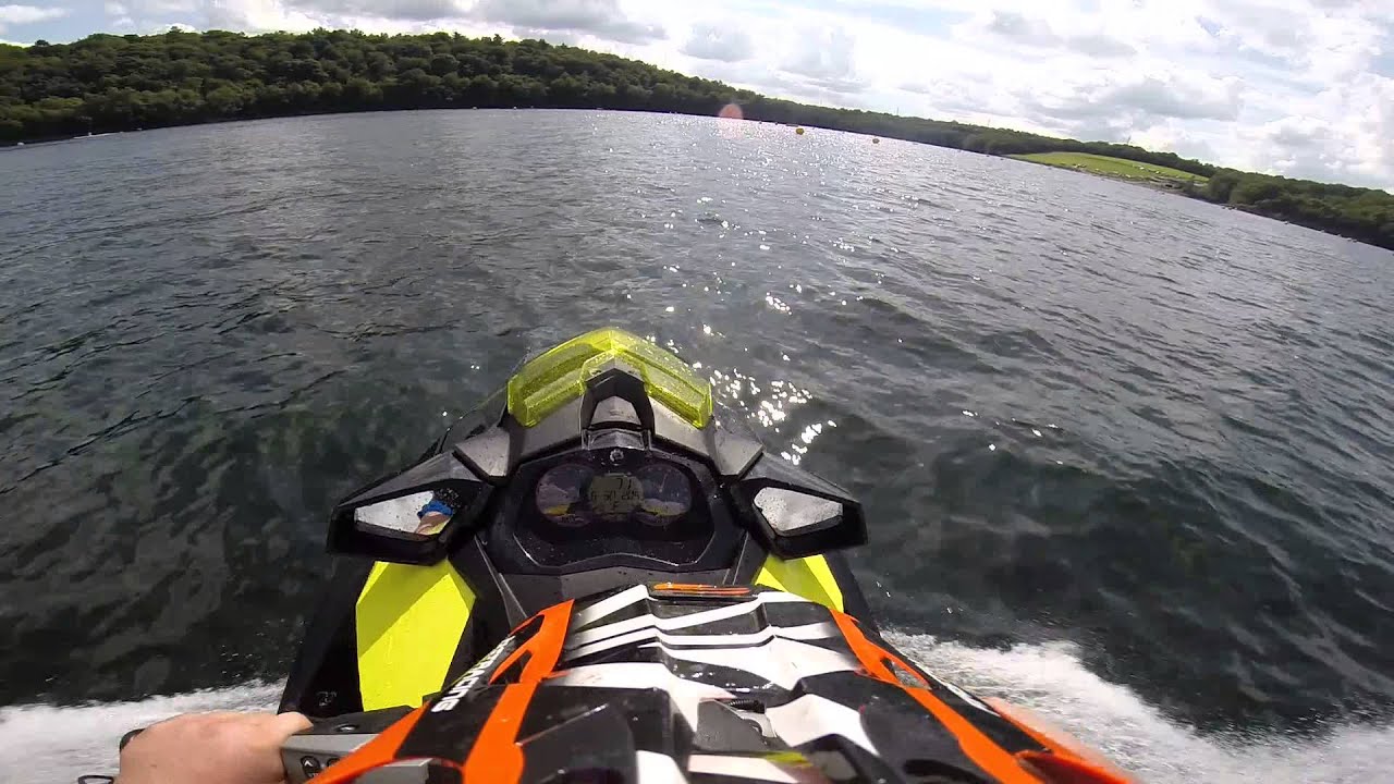 Jet ski barrage de l'eau d'heure (été 2014)