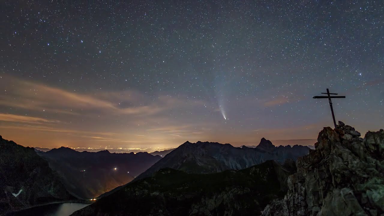 Comet Neowise above Montafon, seen from Kirchlispitze, R&auml;tikon