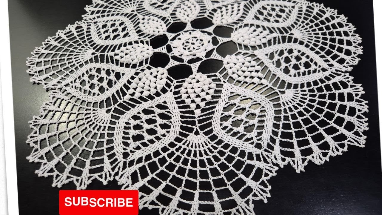 Serwetka czarująca wyrazistym wzorem