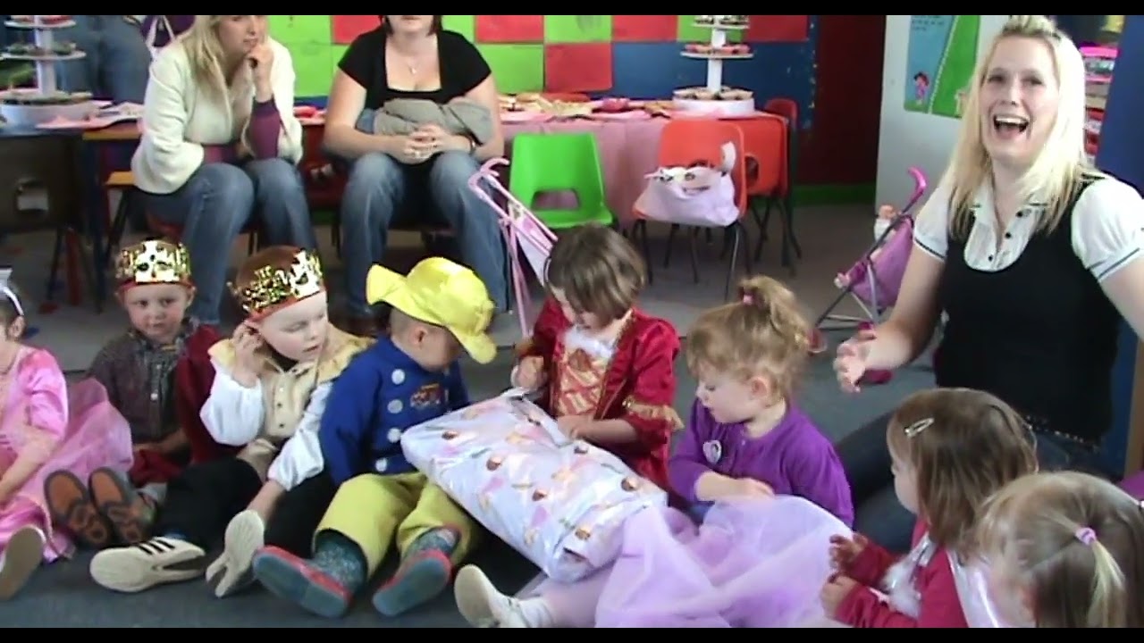 Harry and Jasmine Party at School