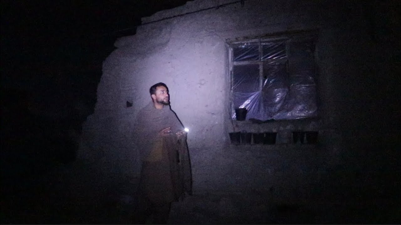 زنده‌گی کردن در خانه هر لحظه آن ترس است ( کمک علی ) برای فامیل بی سرپرست 