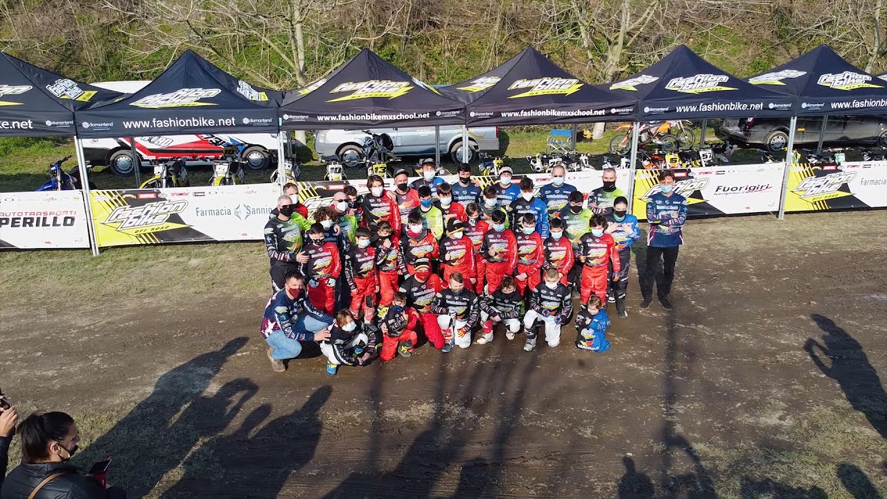 FASHIONBIKE presenta team motocross 2021