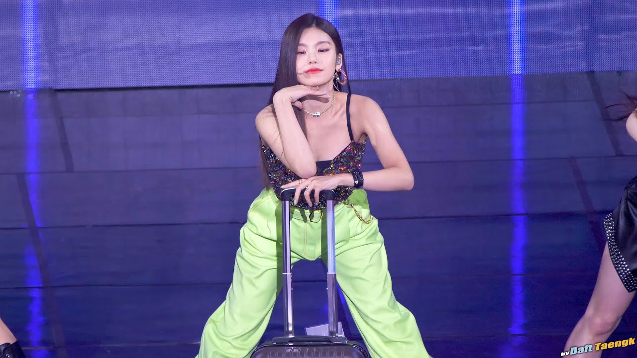 200108 예지 YEJI 있지 ITZY '달라달라 DALLA DALLA' 4K 60P 직캠 @가온차트 뮤직어워드 by DaftTaengk
