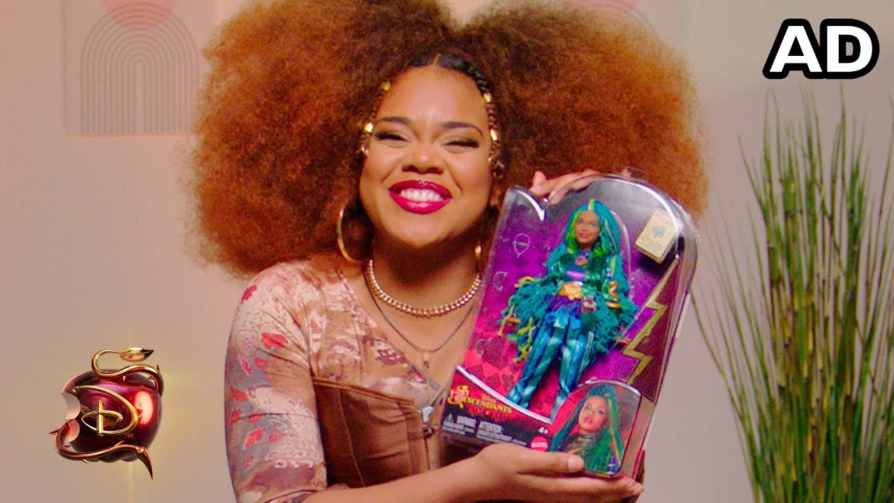 AD | Descendants: The Rise of Red | Unboxing the Uliana Doll with Dara Rene&eacute; | @disneychannelmusic