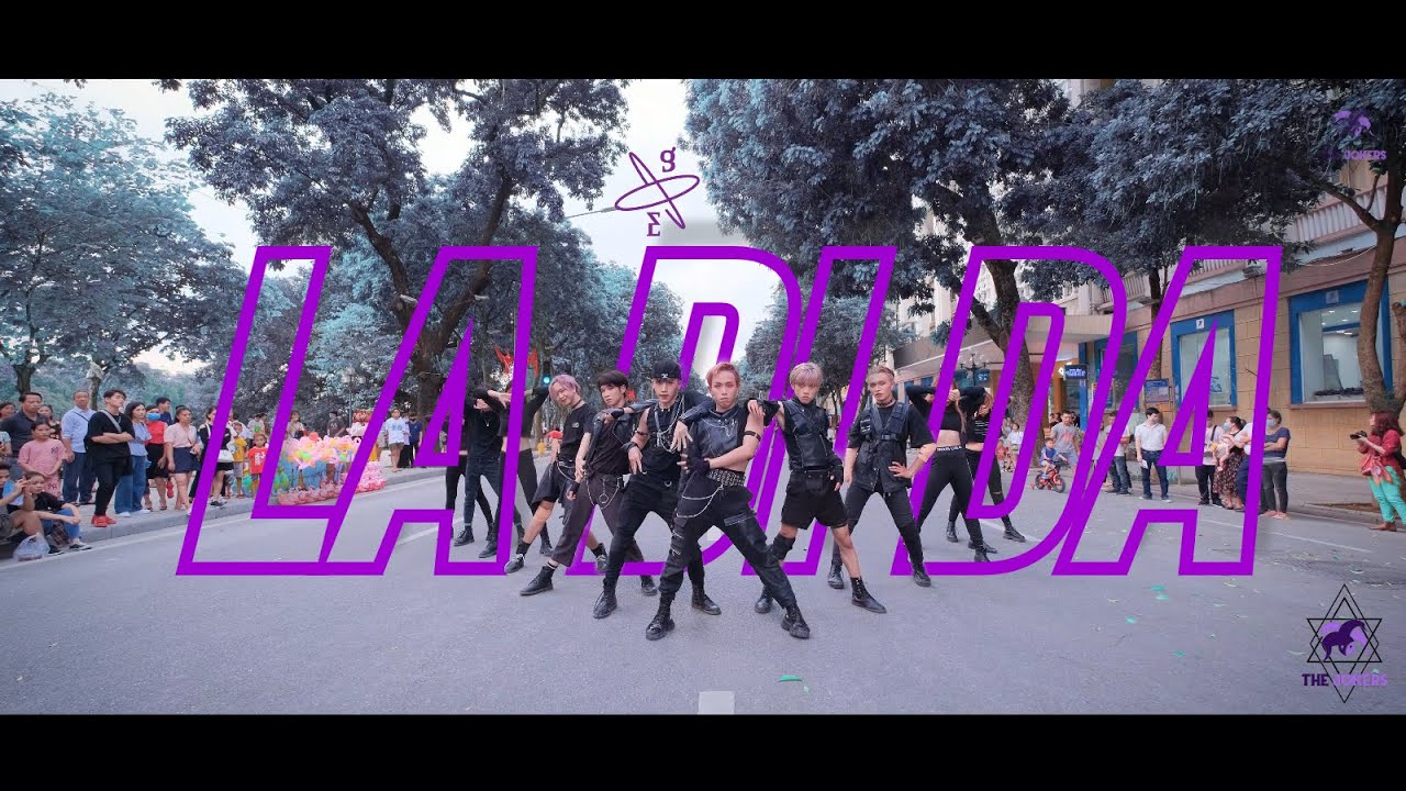 [KPOP IN PUBLIC] EVERGLOW (에버글로우) - LA DI DA | ONE TAKE | Dance Cover by THE JOKERS from VietNam