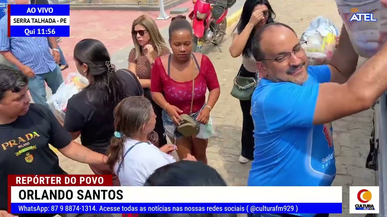 REPÓRTER DO POVO: PREFEITURA DE SERRA TALHADA ENTREGA ESCAVADEIRA NO DESTRITO DE SANTA RITA