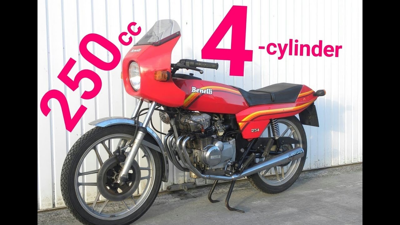 The Best of 250cc 4-cylinder Motorcycles !