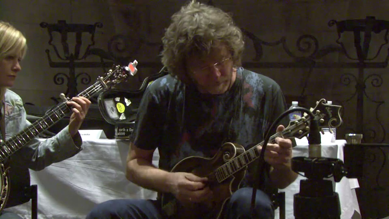 Sam Bush, Bobby Hicks & Alison Brown 