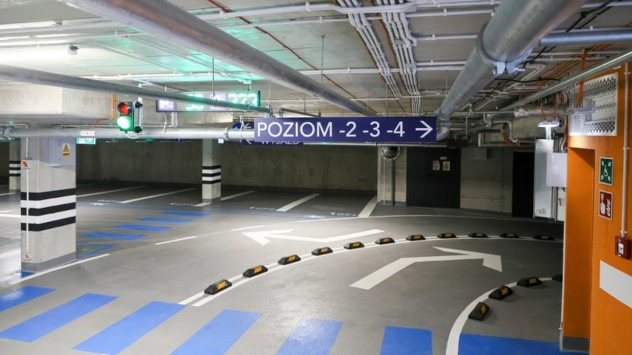 Parkowanie Warszawa - Przejedź się po Nowym Parkingu Podziemnym! 🅿️ Plac Powstańców Warszawy