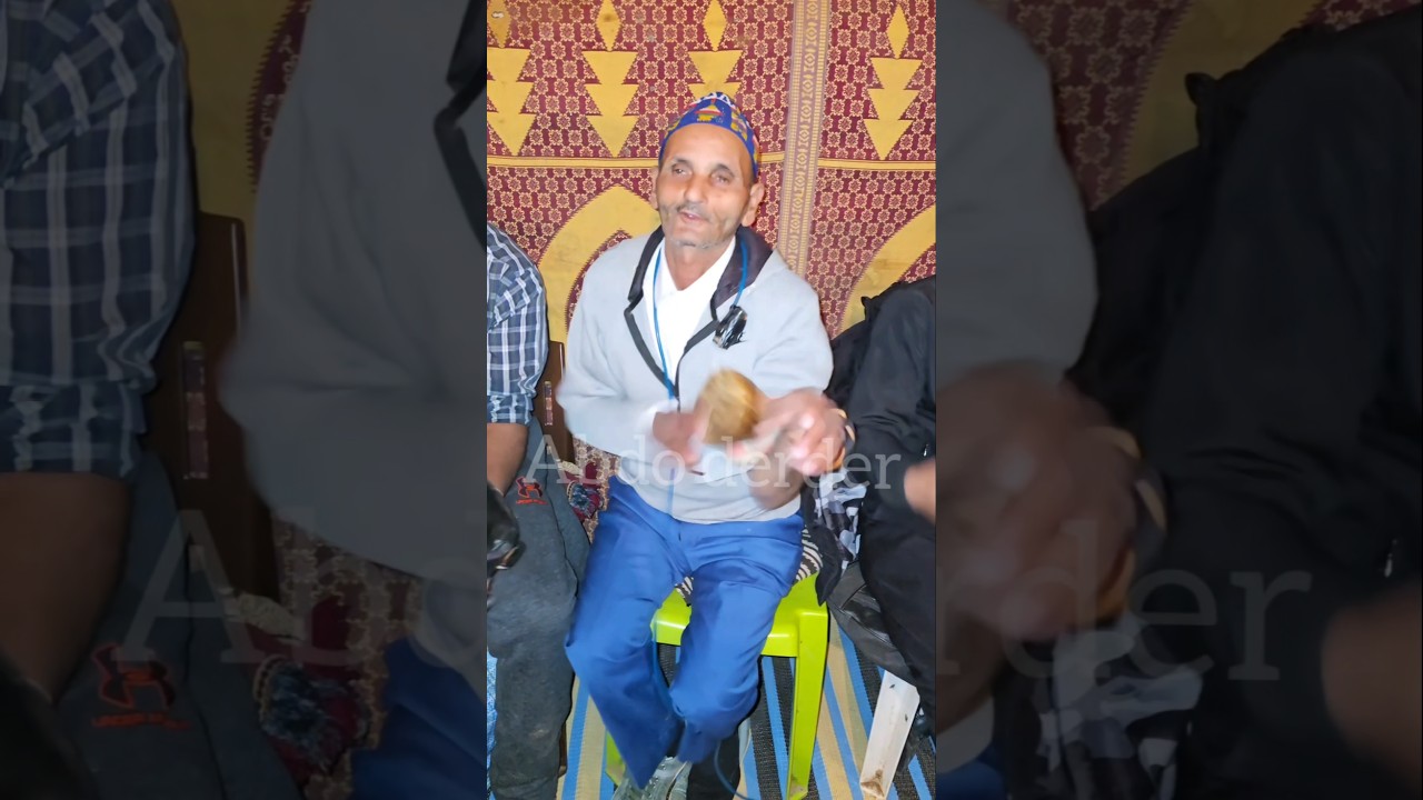 سمع  طعريجة كتبكي هي غير نوض أو قول أنا طعارجي 😱