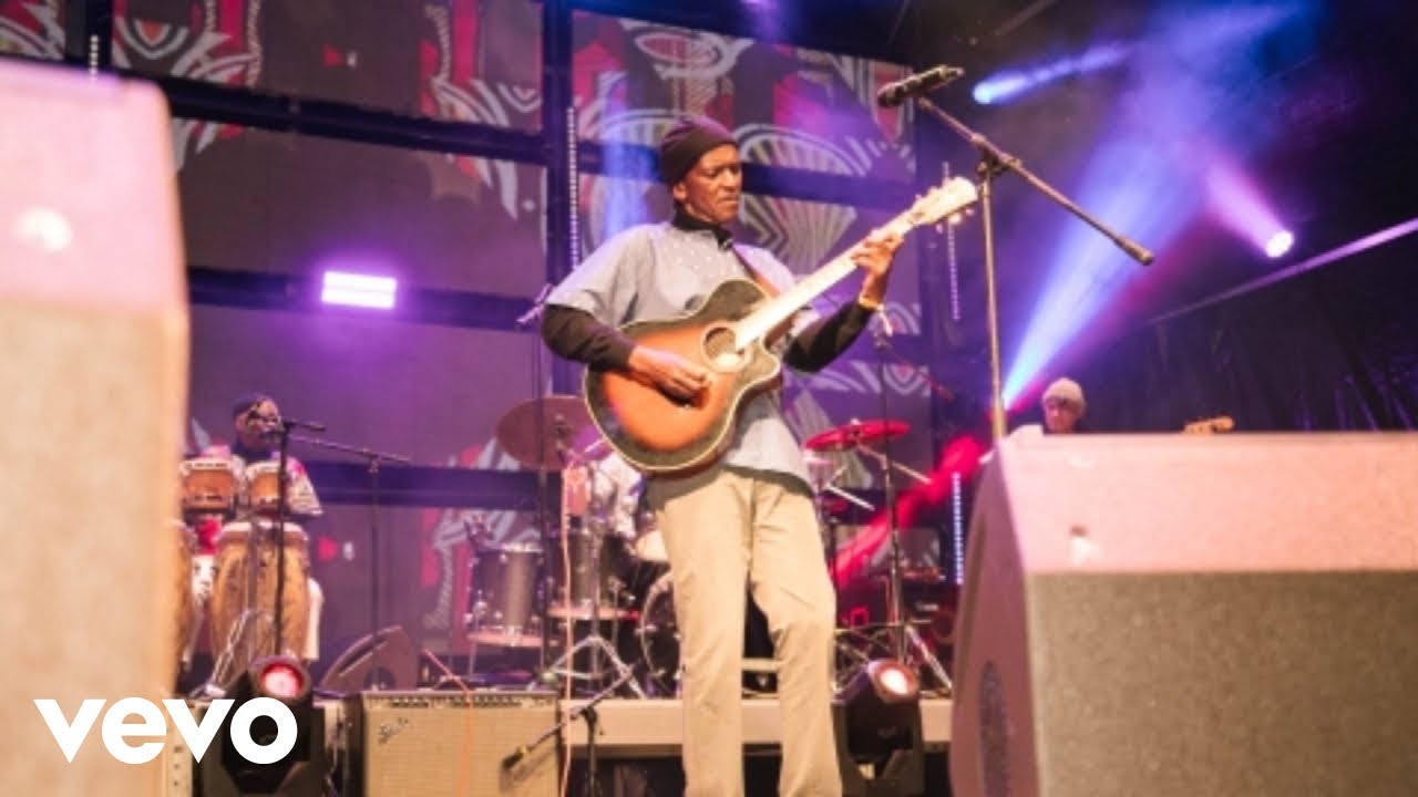 Louis Mhlanga - Mai Rugare