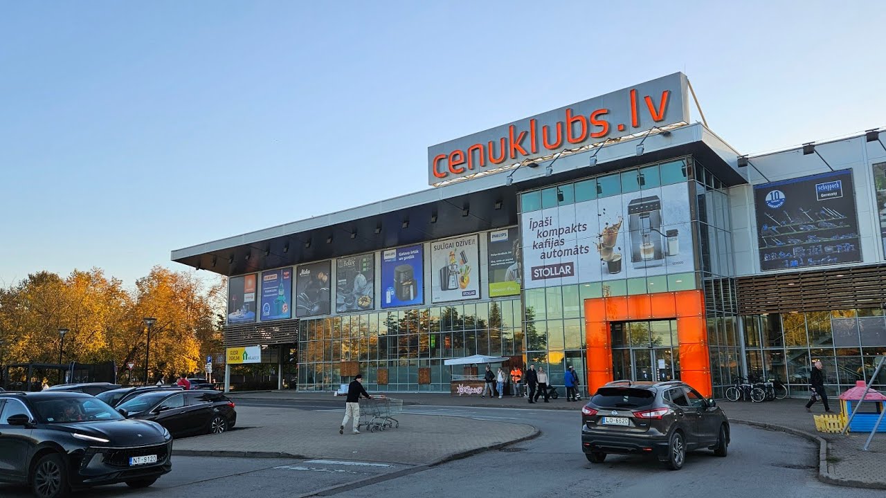 #Рига прогулка от улицы Деглава до магазина Cenuklubs, на улице  Rēzeknes ielā 3