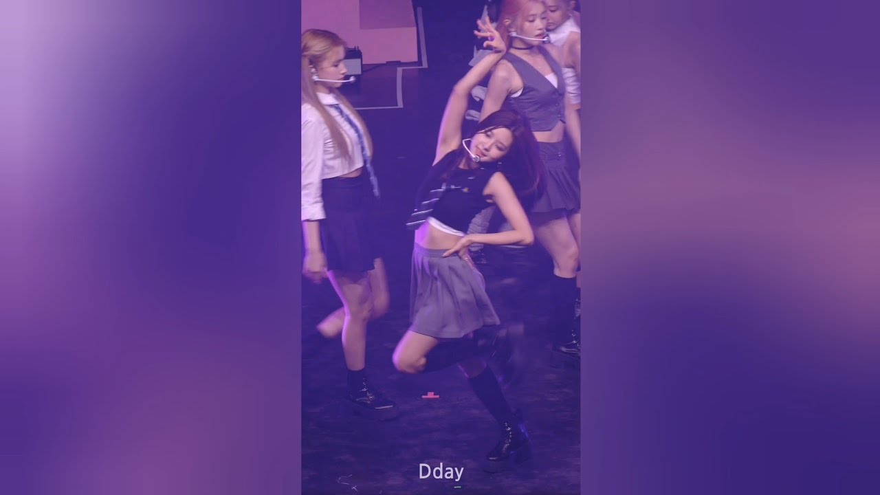 231022 케플러의 수상한 마켓 케플러 김다연 LVLY 세로 직캠 (2층)