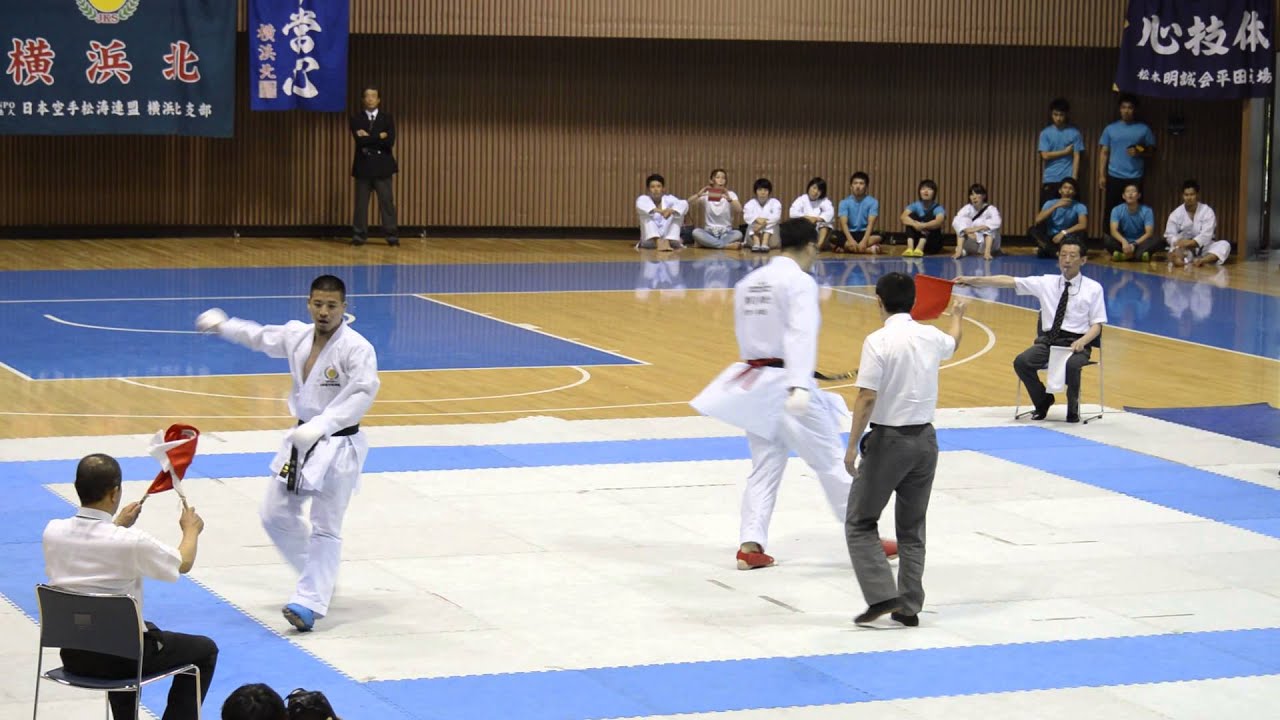 16th JKS all-japan senior male kumite finale  - senseis Hideyoshi Kagawa vs Daisuke  Watanabe