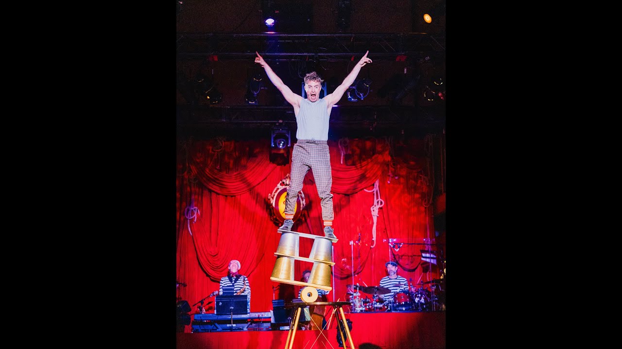 Rola Bola Act - Cabaret Version