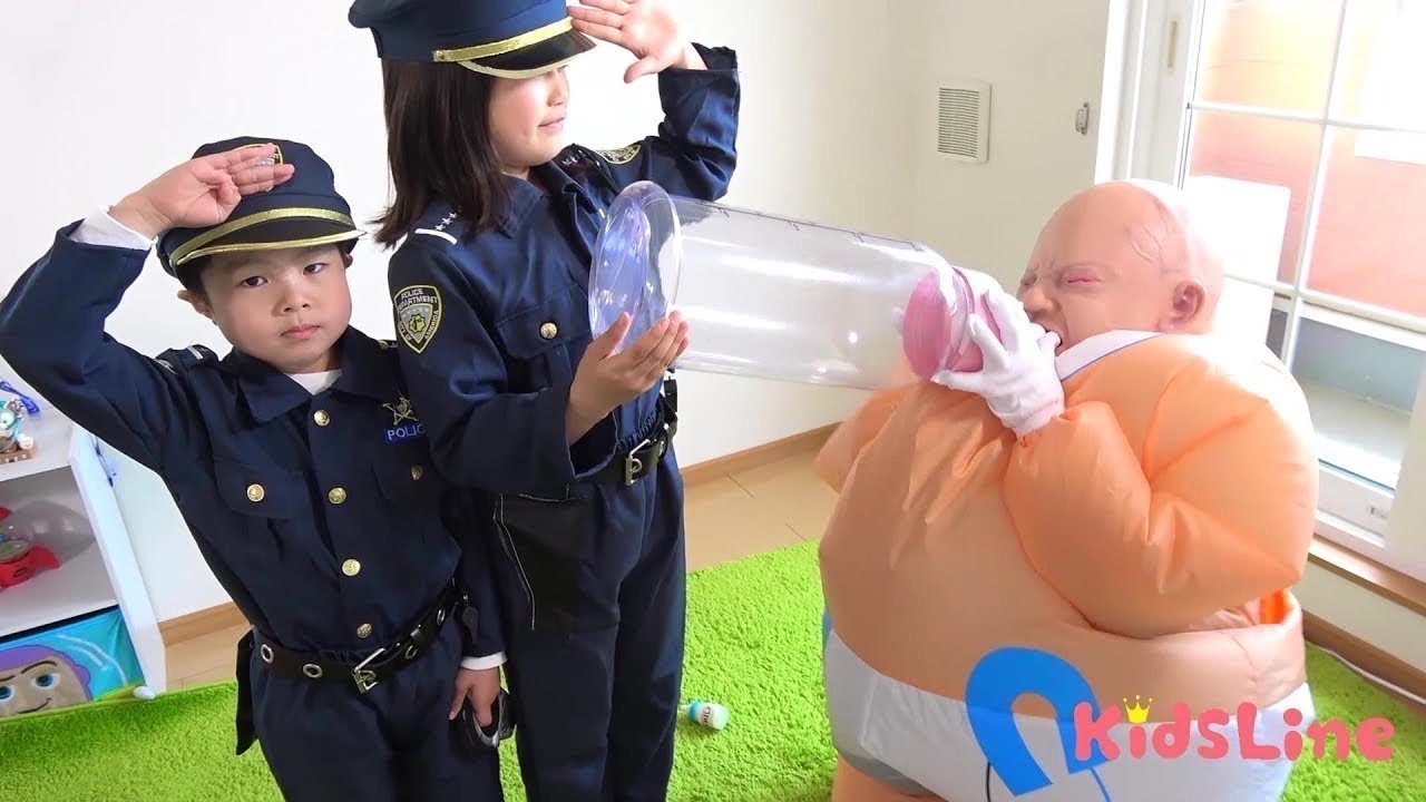 警察ごっこをしたよ♬初めてのパトロールに挑戦！