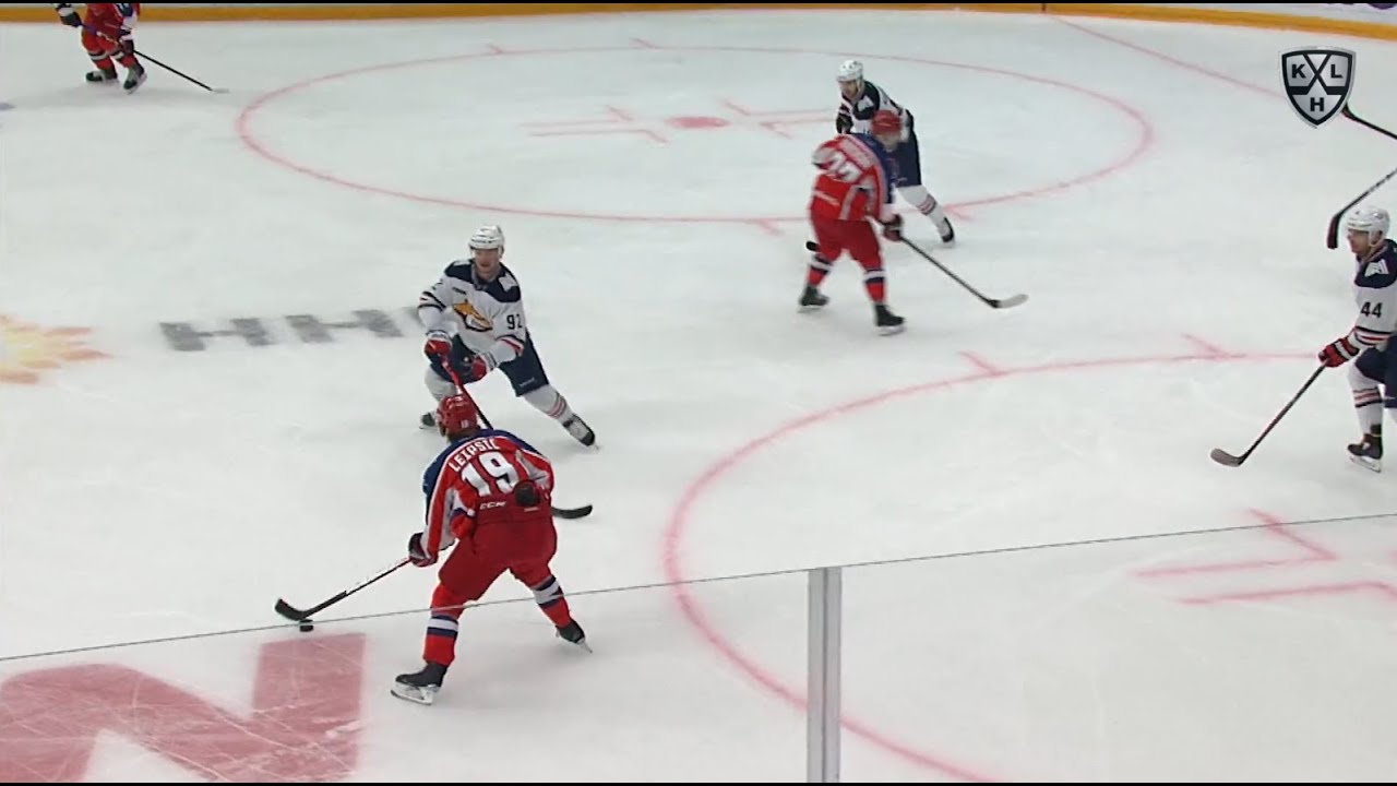 Leipsic first KHL goal