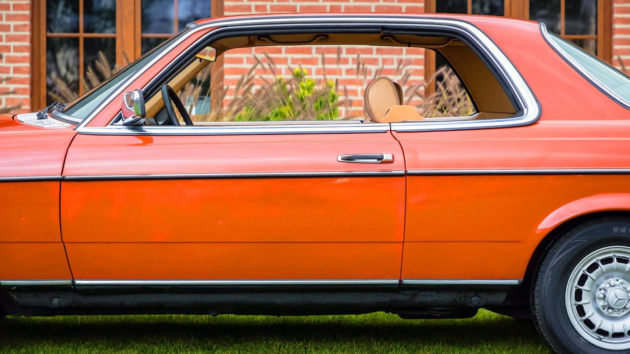 c123 Mercedes-Benz 280 CE elegant top coupe 123 series 1980