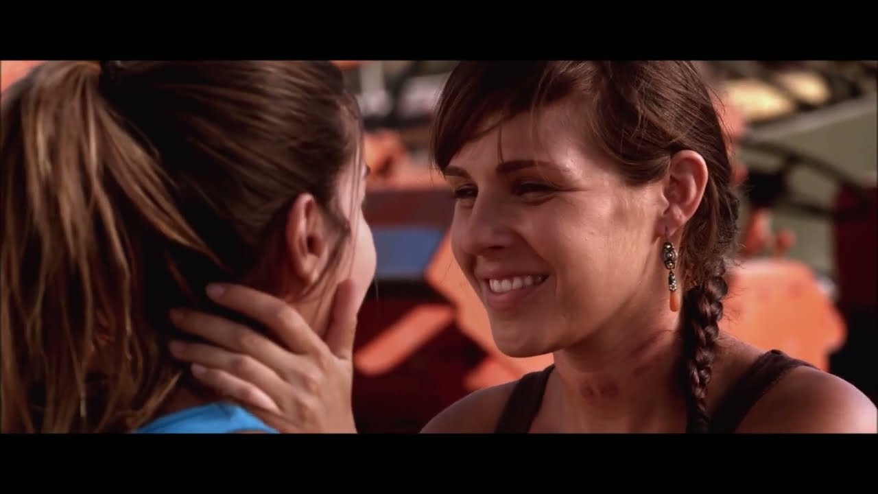 Love & Kisses 187 (Lesbian MV)