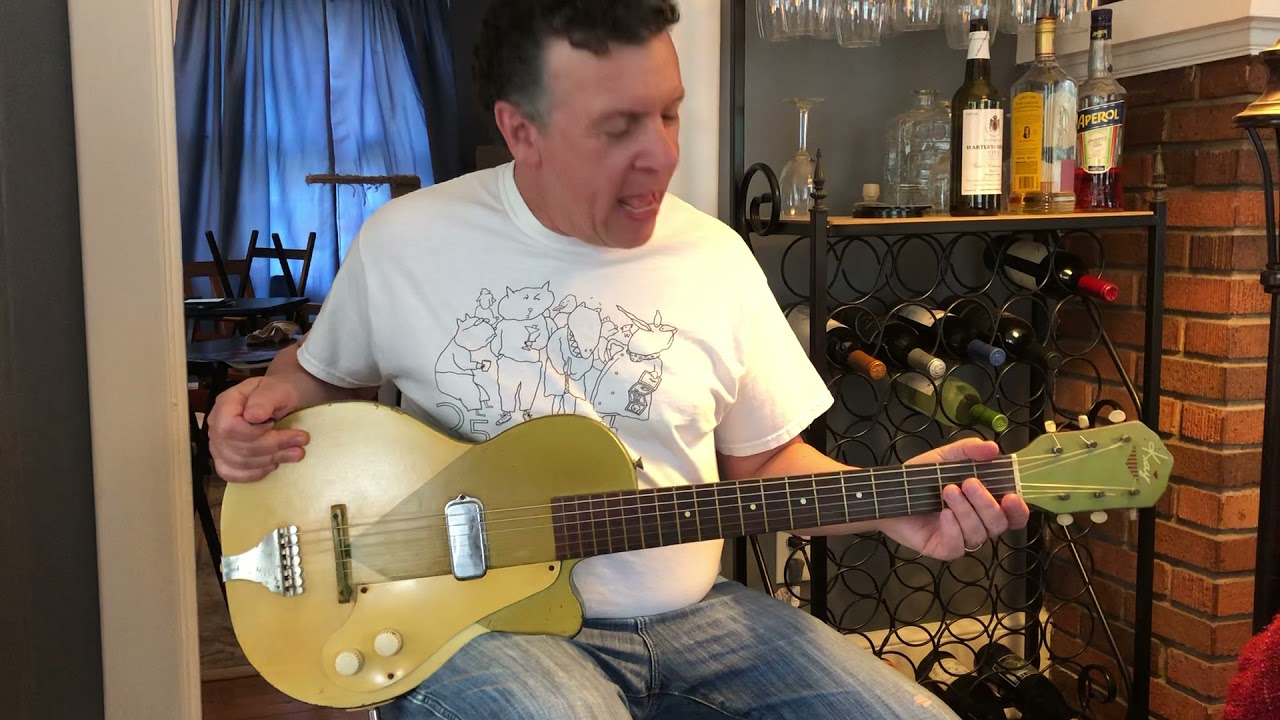 Kay K-136