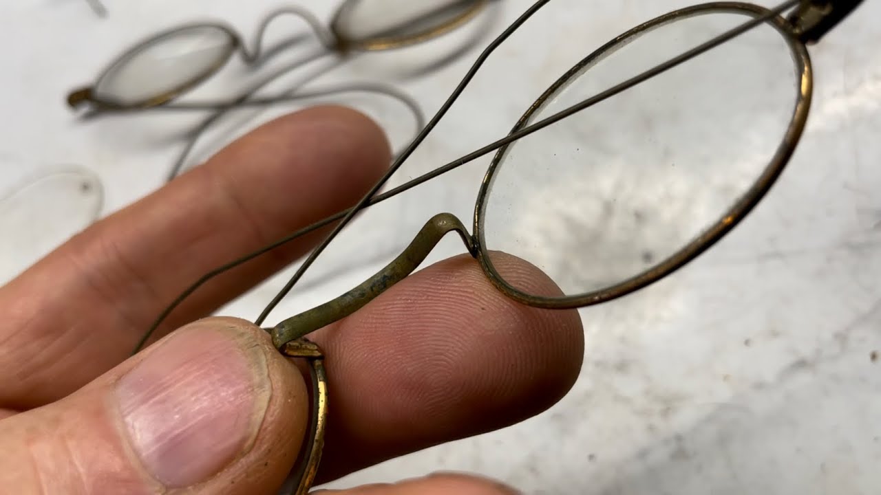are “vintage glasses” SOLID GOLD?? (how to tell) “no gold markings”