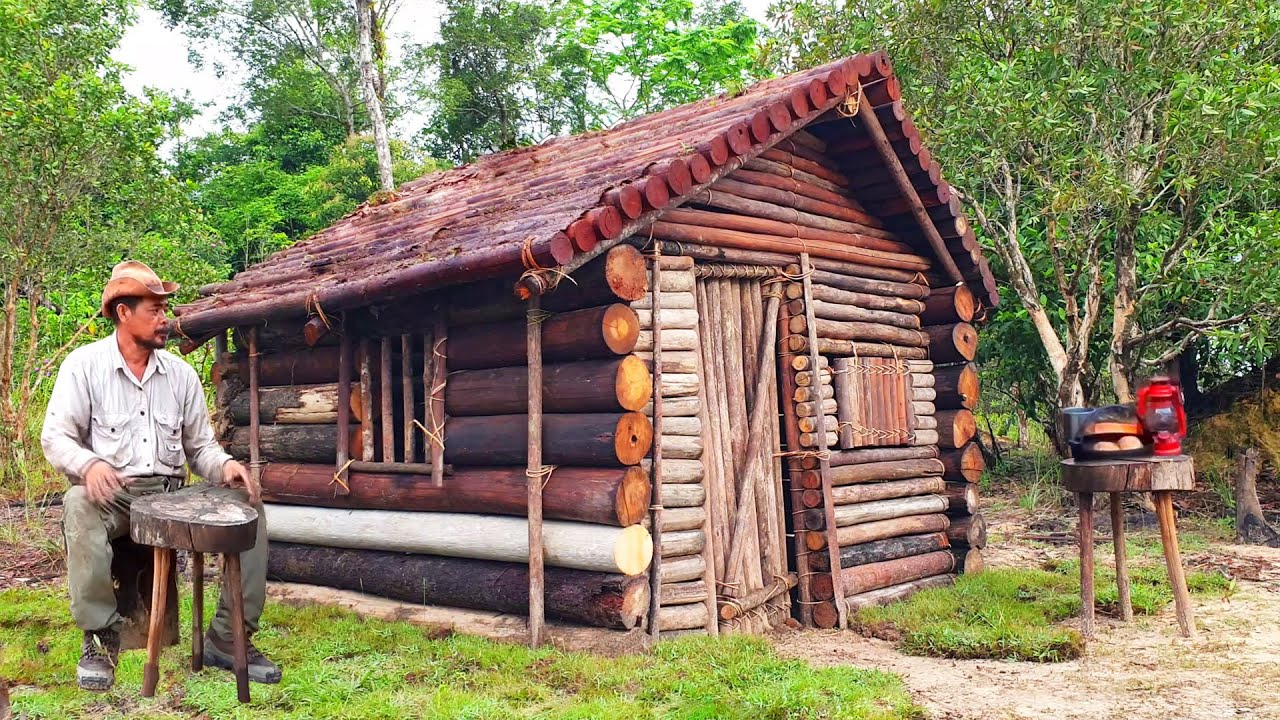 Building Off-Grid log cabin alone Winter Camp – Build Bushcraft Shelter & Round Wood Roof [Part1]