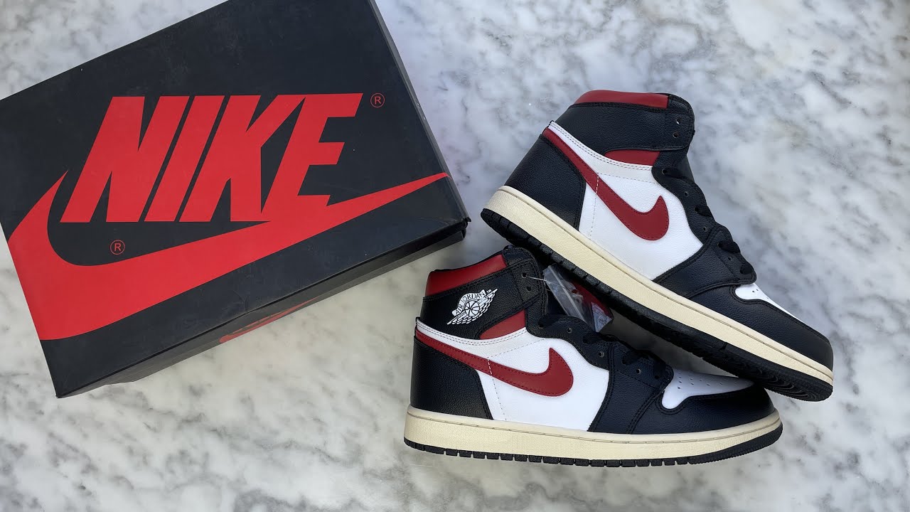 Jordan 1 Retro High Black Gym Red 555088-061 Review 