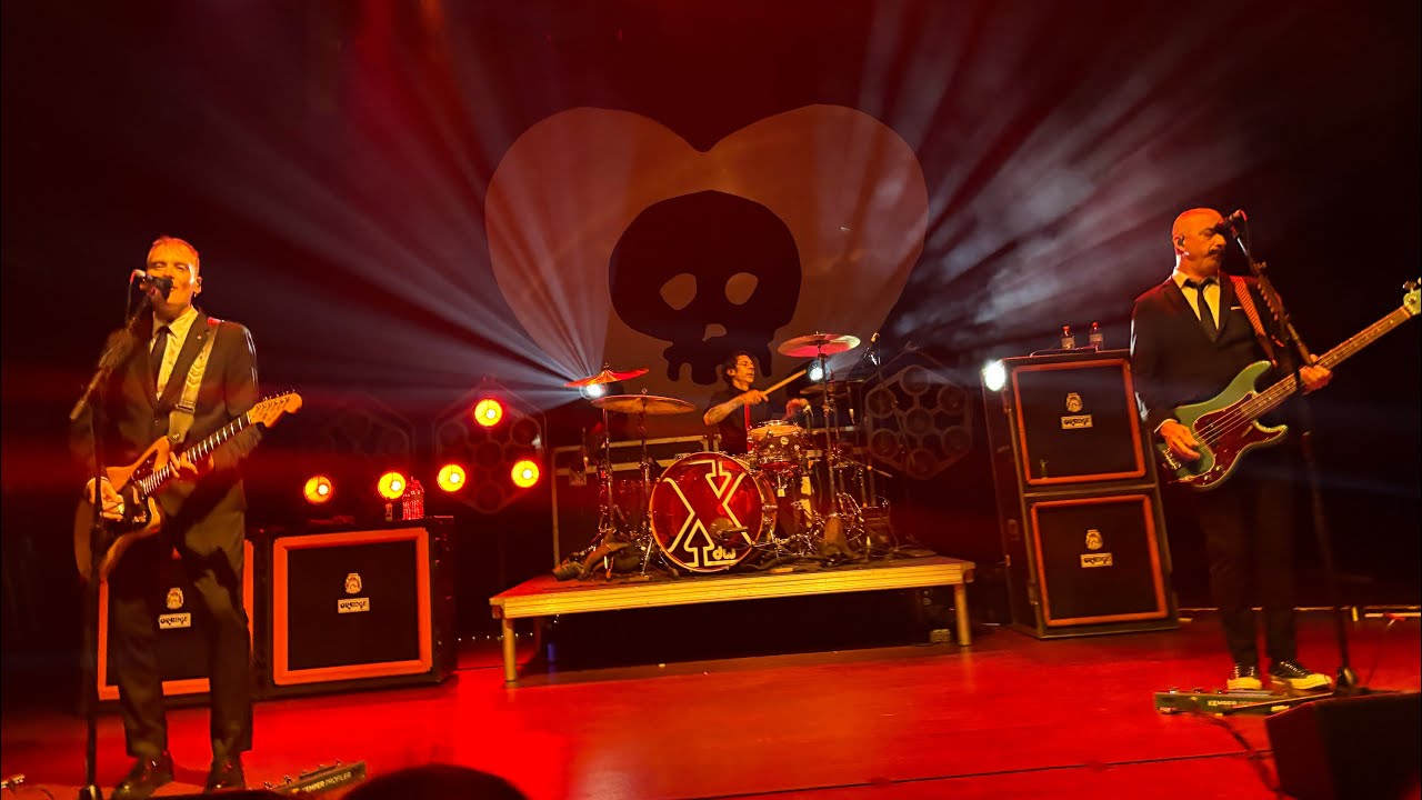 Alkaline Trio-Calling All Skeletons Live 2024