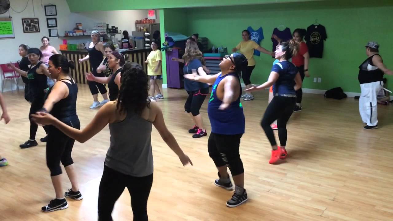 Ya Te Olvide (Cumbiaton)- Samantha Debaral ft Rene Arias Zumba