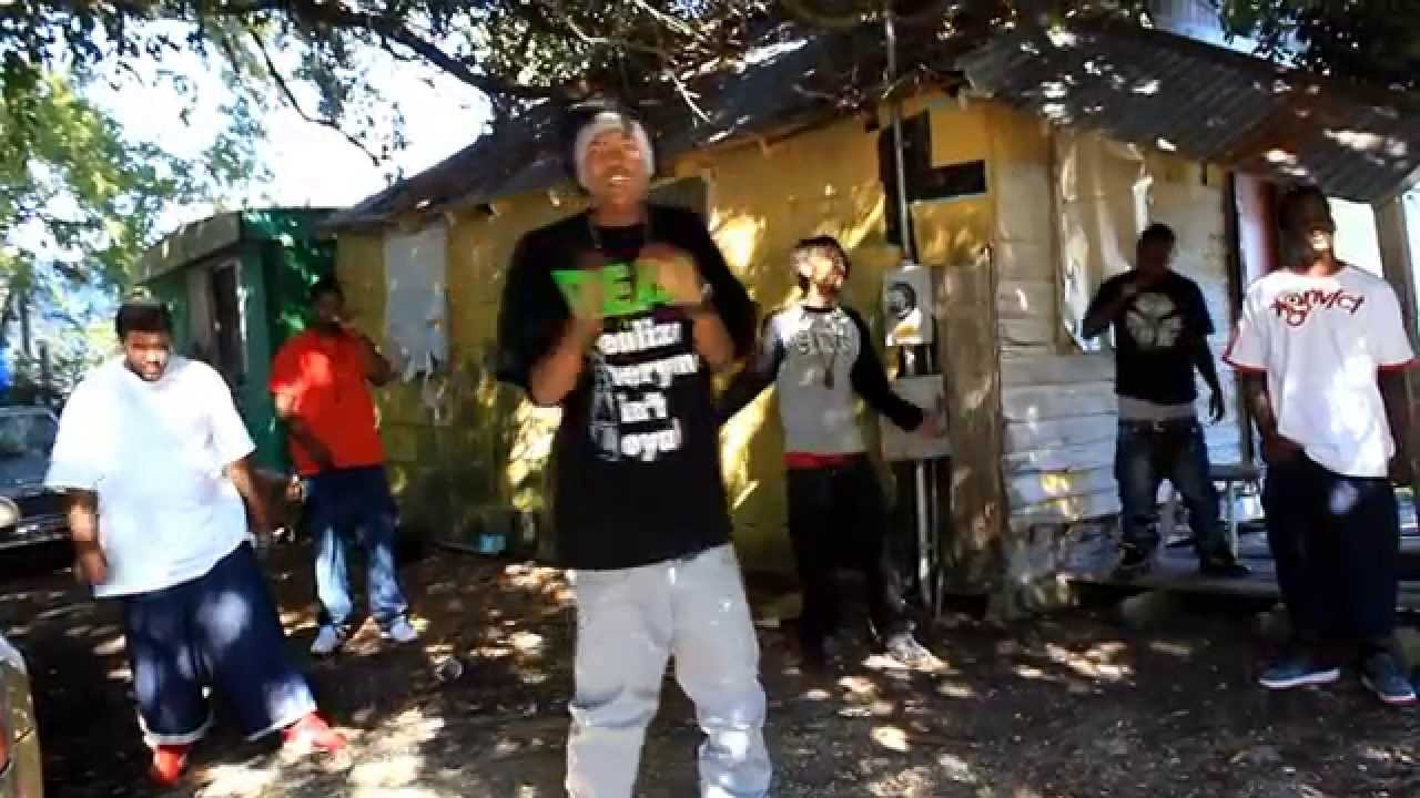 GMADE GOLDENCHILD WALK DOWN ON 'EM OFFICAL MUSIC V