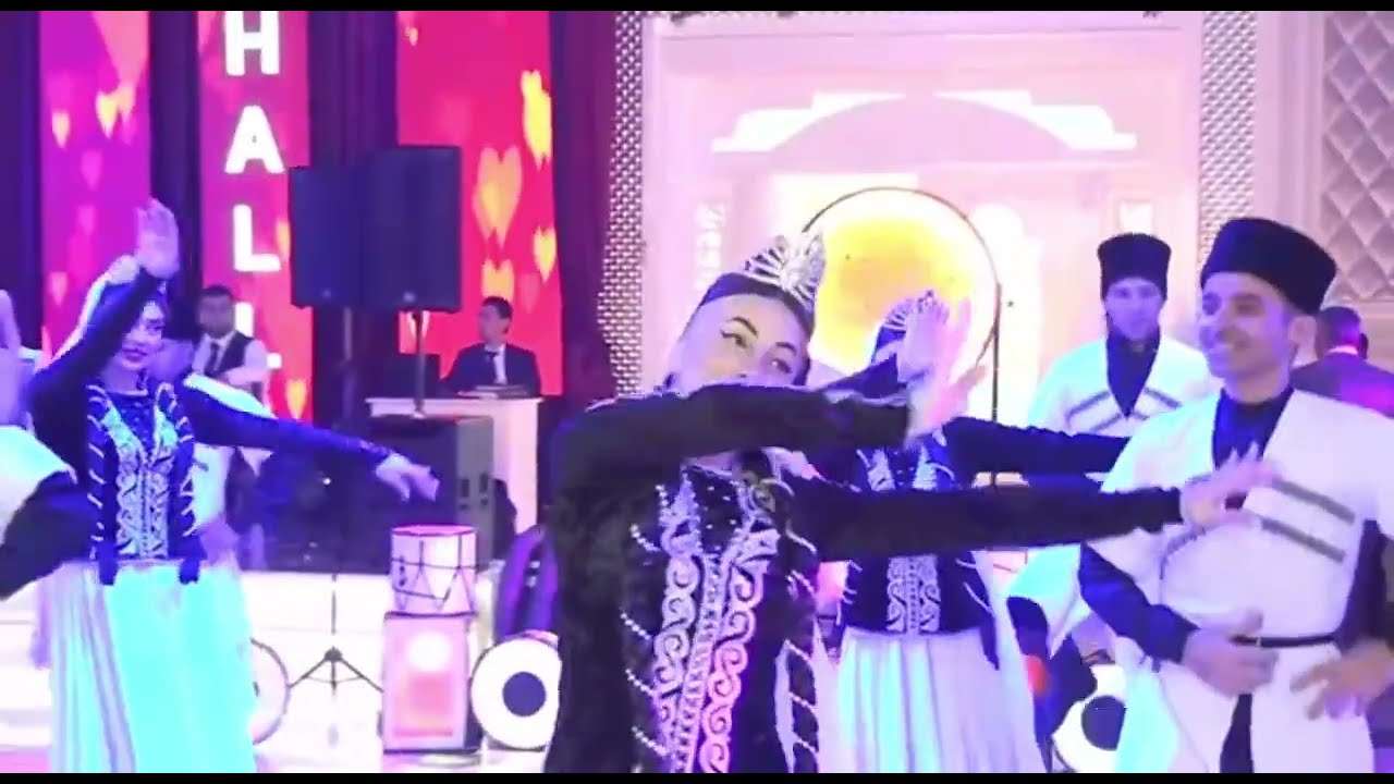 Bütöv Azərbaycan kompazisiyası Nərgiz rəqs qrupu  Nergiz dance group Toy açılışı 