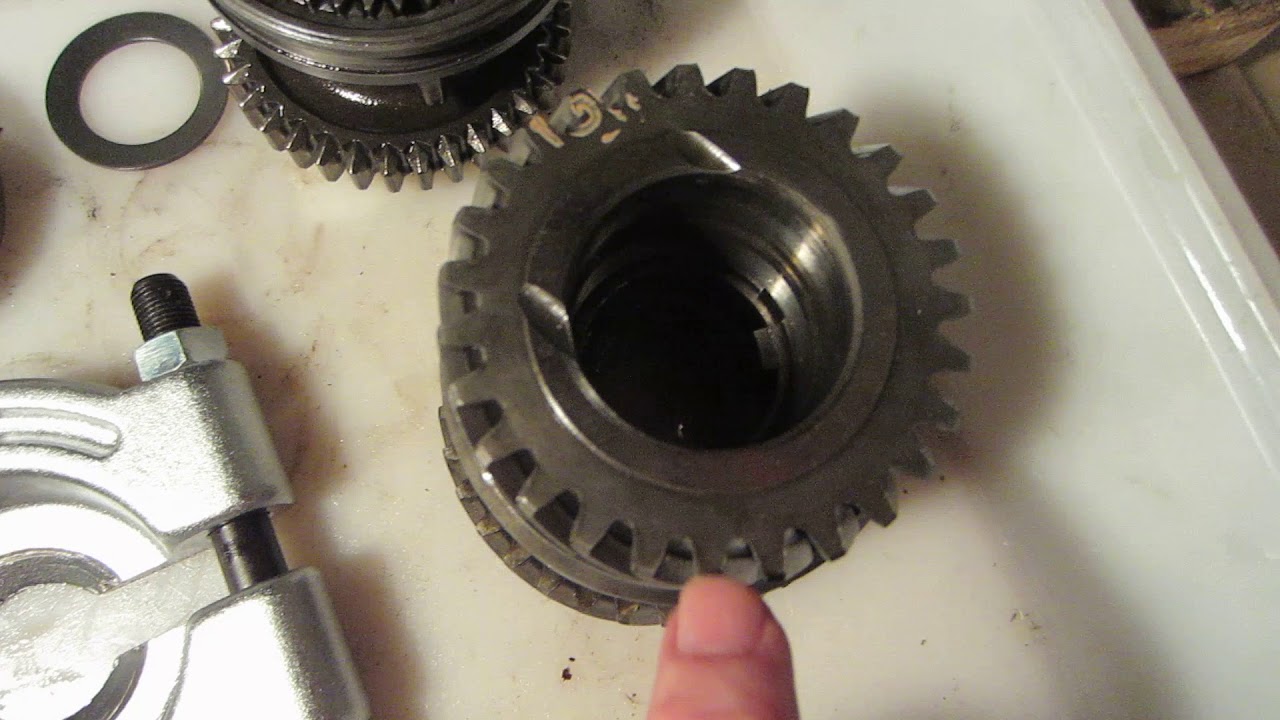 79 Fiat spider Transmission rebuild Part 4
