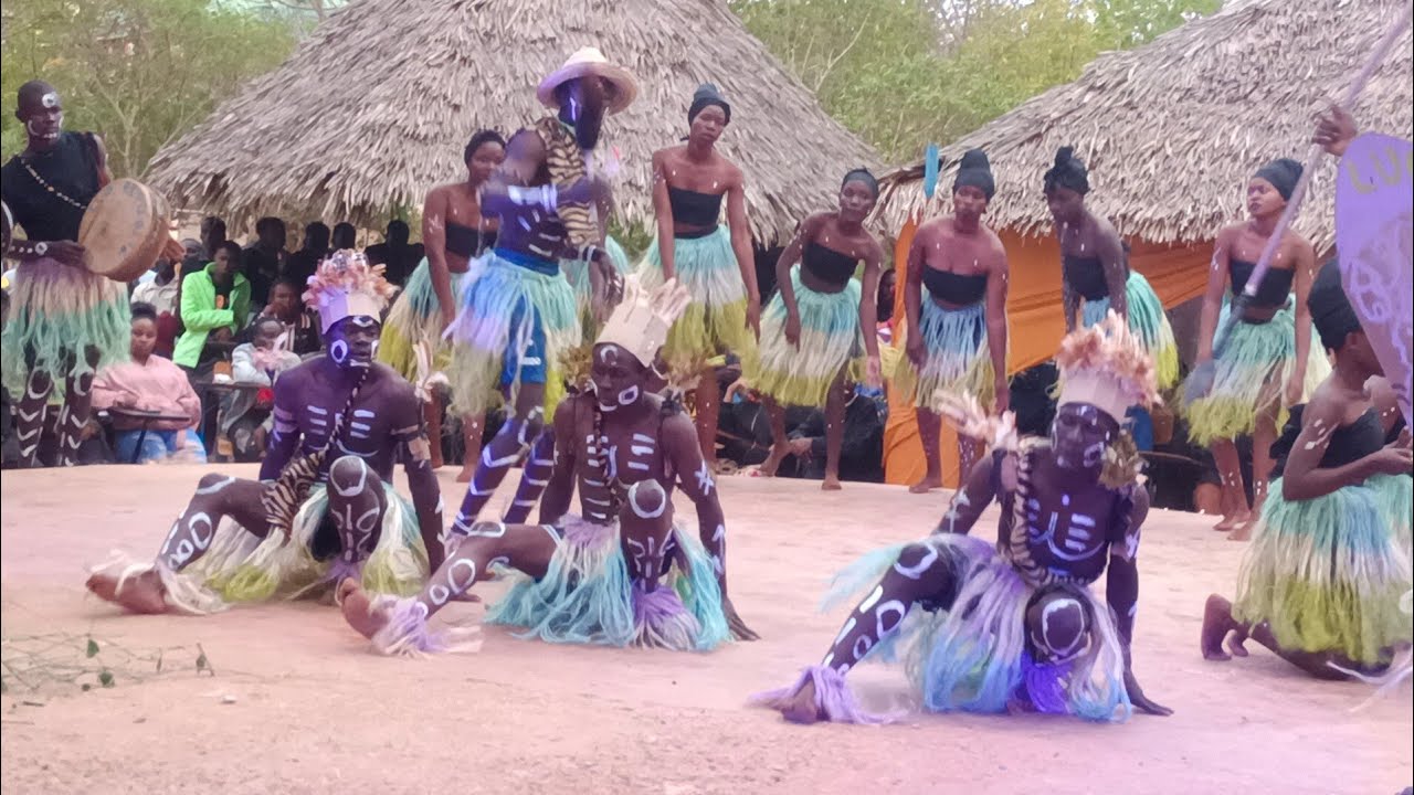 LUO CULTURE (RAMOGI DANCE - Luo Songs)