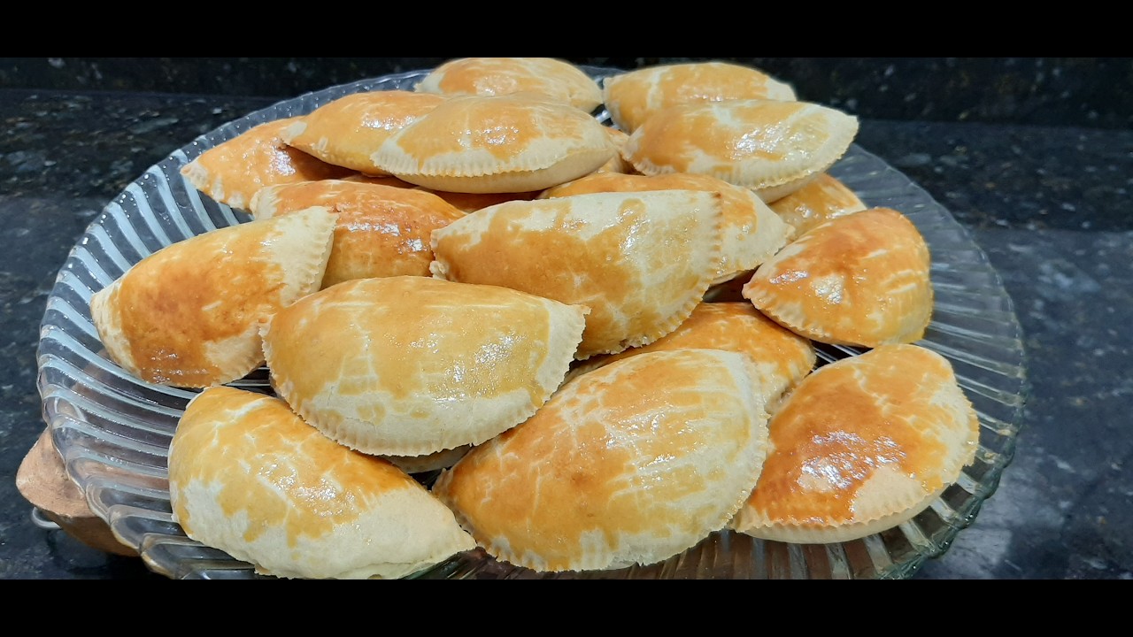 PASTEL COM MASSA AMANTEIGADA SEM SOVA RÁPIDO E FÁCIL
