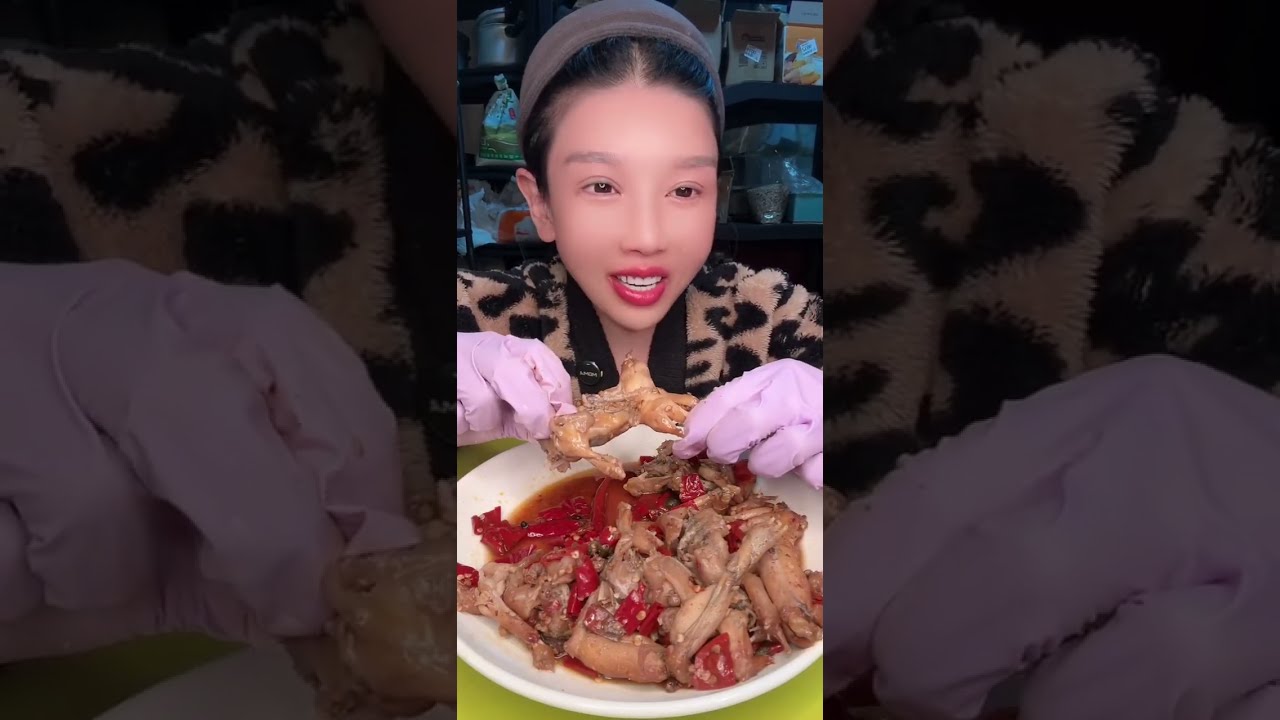 Spicy food asmr mukbang video, asmr eating noodles video:chinese food video eating:mukbang😋