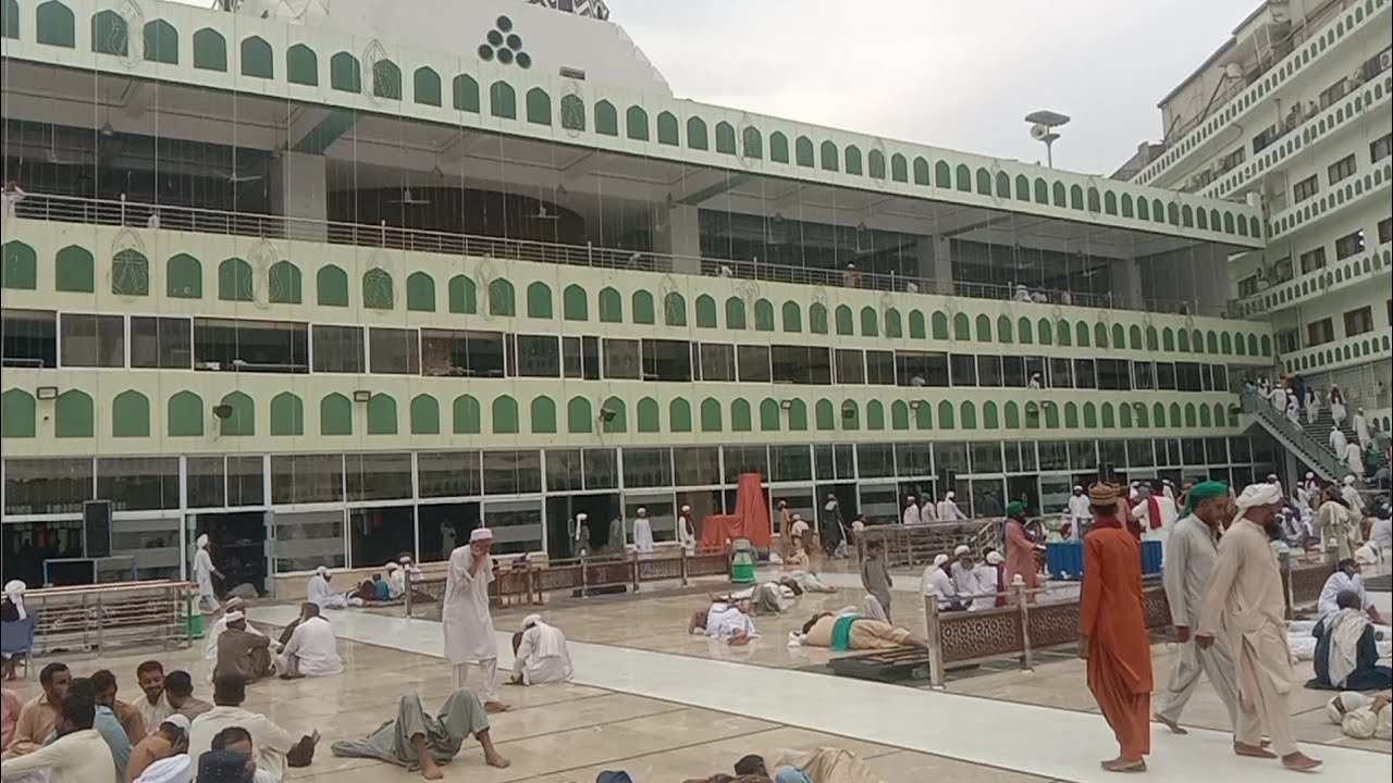 faizan e madina Karachi