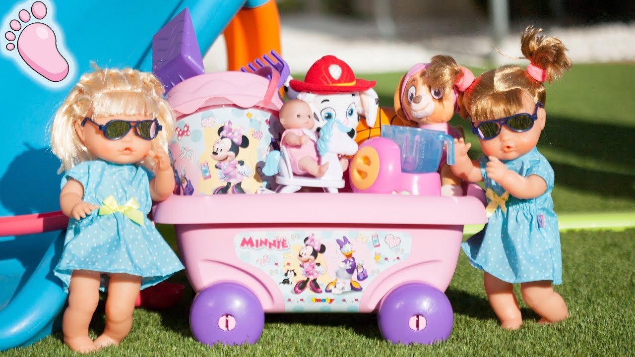 B&Eacute;B&Eacute; NOA ET NOE NENUCO REMPLISSENT LEUR CHARIOT de jouets pour aller au parc: Pat patrouille et plus