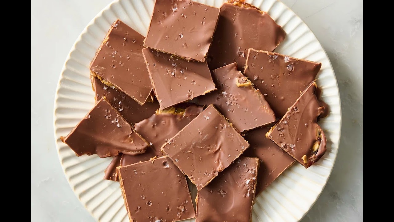 Date Bark: The Viral Snack That Actually Delivers