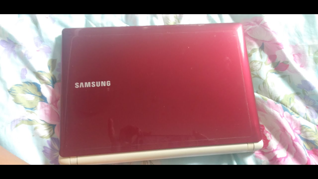 Crushing the Laptop with 18cm High Heels
