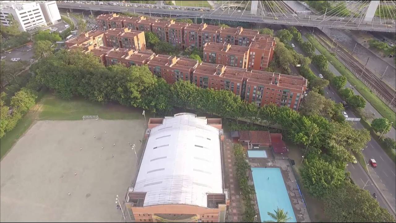 INEM José Felix De Restrepo l Dron