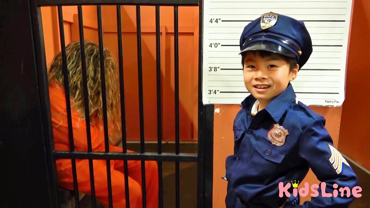 犯人逮捕！脱獄？ けいさつごっこをしたよ！