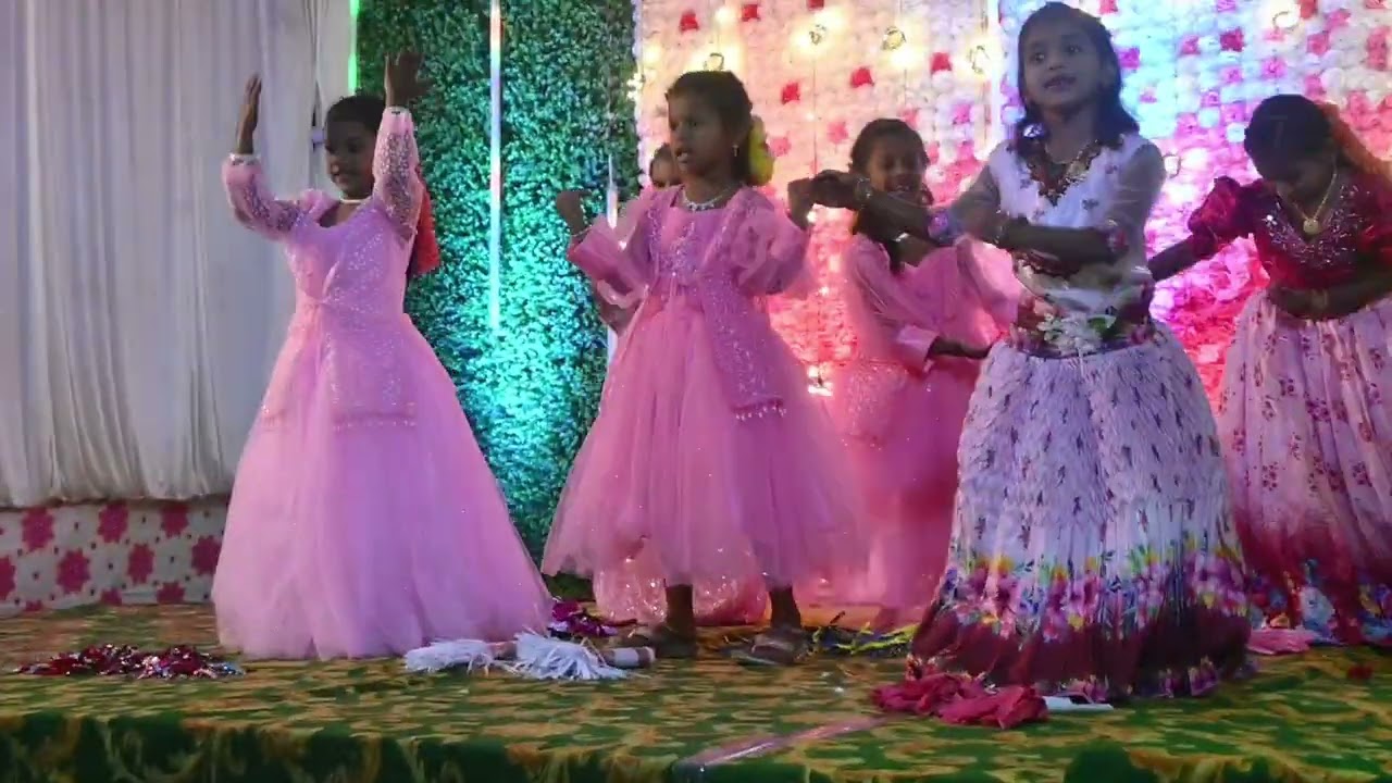 Christamas halleluya yesu prabhuvu song dance New Year celebration at Church of Christ Katavaram 