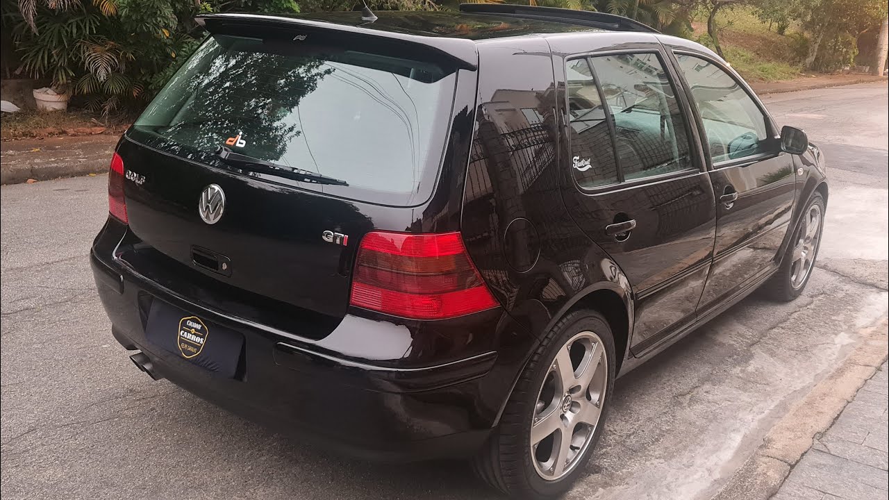Golf GTI 2002, câmbio manual e 180 cv // Caçador de Carros