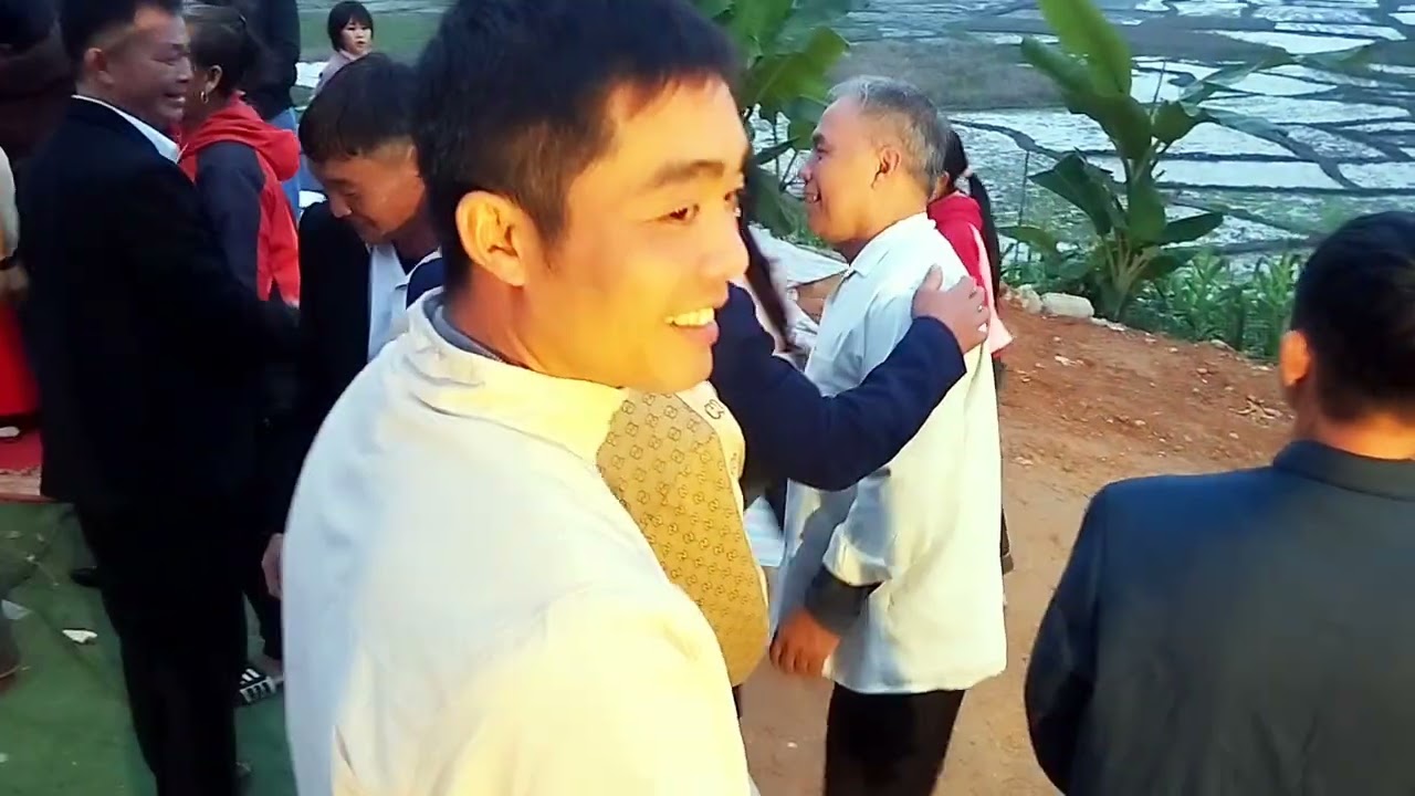 Buổi đêm vui vẻ cùng nhà gái khu liệm 