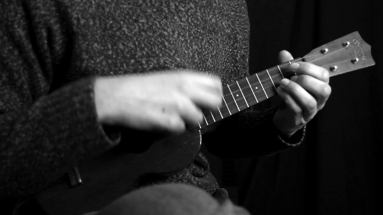 Pécoro Ukulele - Lonesome moonlight waltz (Martin Vintage Style 0)